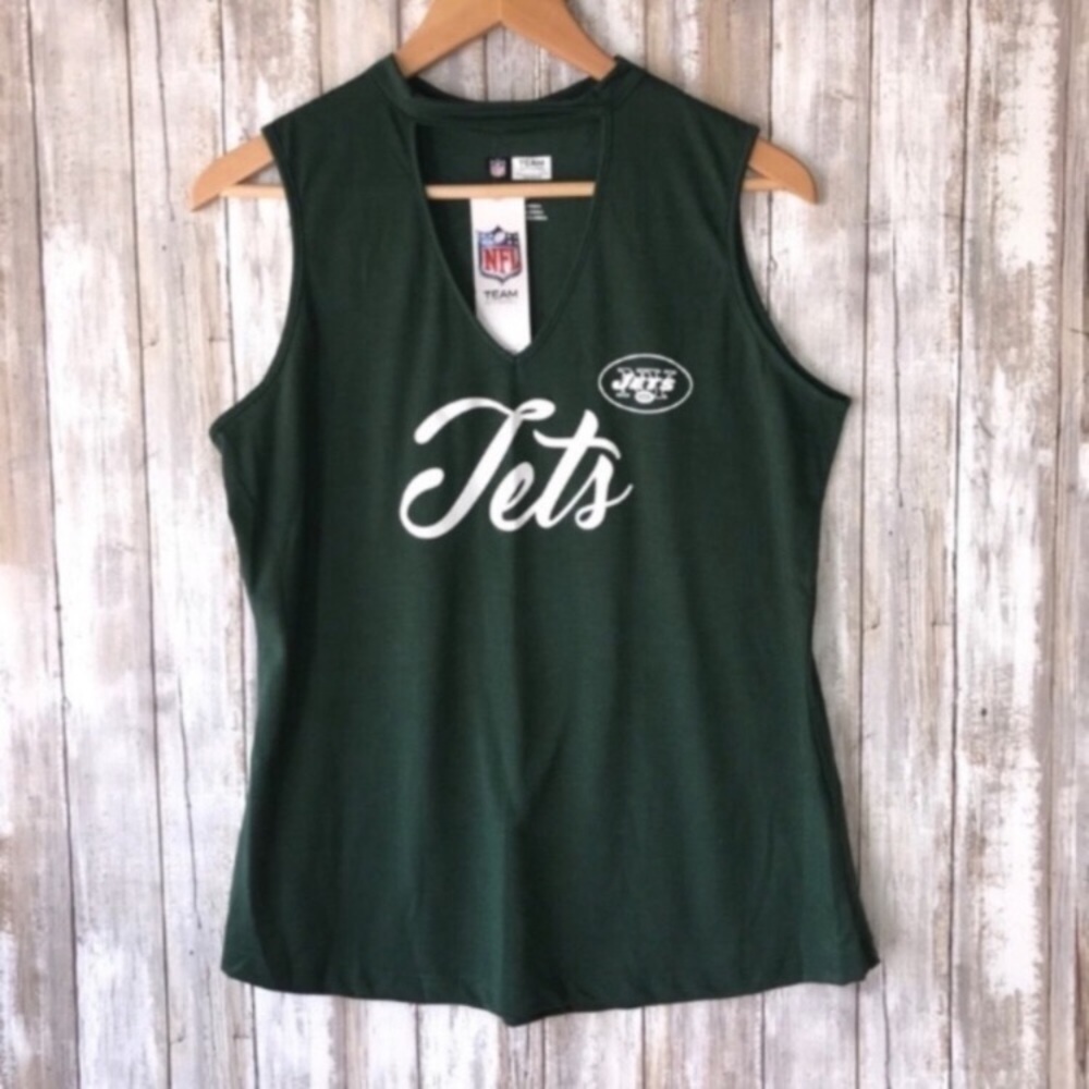 NWT NFL New York Jets Sleeveless Top Women’s Medium Green V Neck Tank Blouse